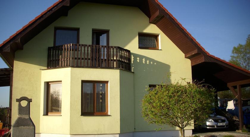 Penzion Jesenice Jesenice  Extérieur photo