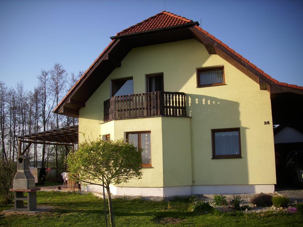 Penzion Jesenice Jesenice  Extérieur photo